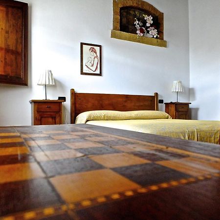 Agriturismo Sant'Uberto ボルゲリ エクステリア 写真